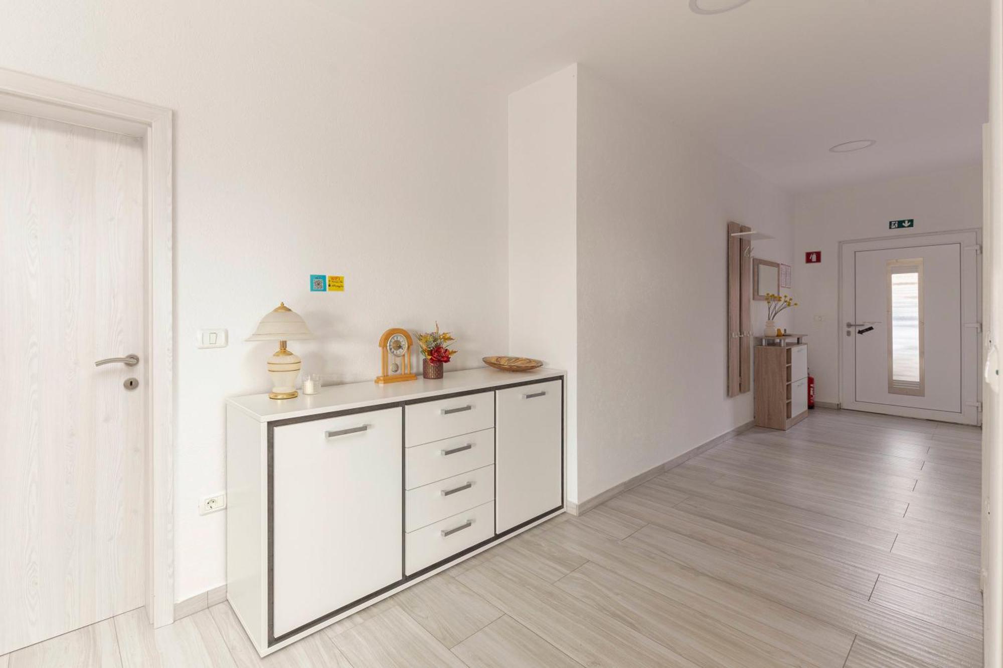 Apartma Zan Leilighet Šmarje Eksteriør bilde